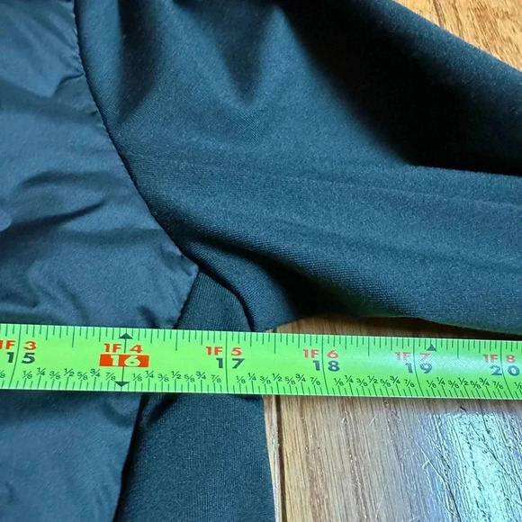 NEW Calia Women’s Cold Dash Run Jacket 
Size XS 
Color black 
Retail $128 - Picture 8 of 11